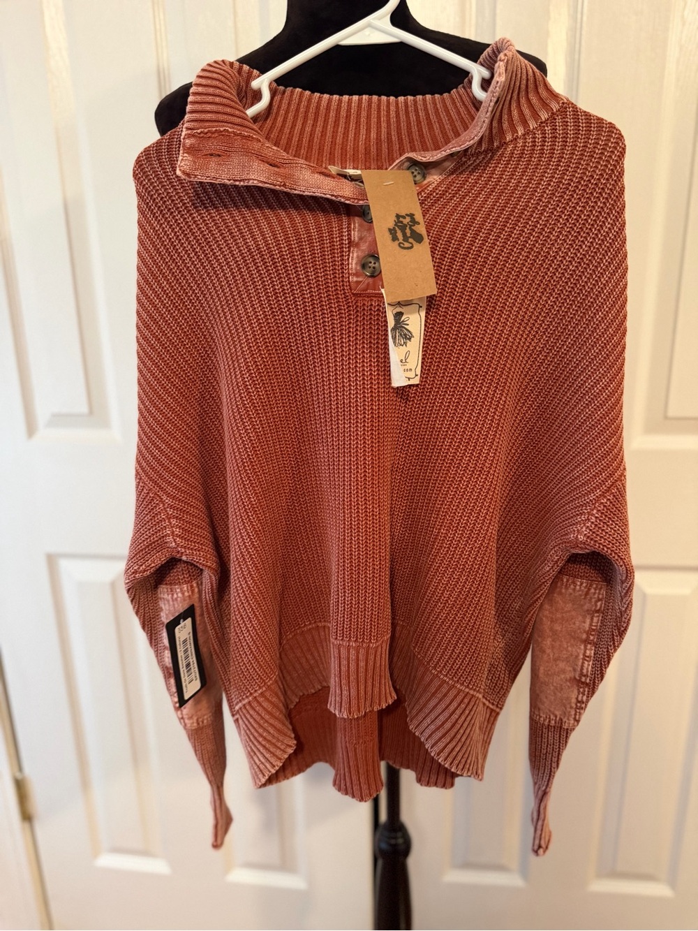 easel Rust Knit Button-Neck Poncho Sweater